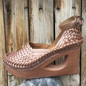 teagan huarache clog